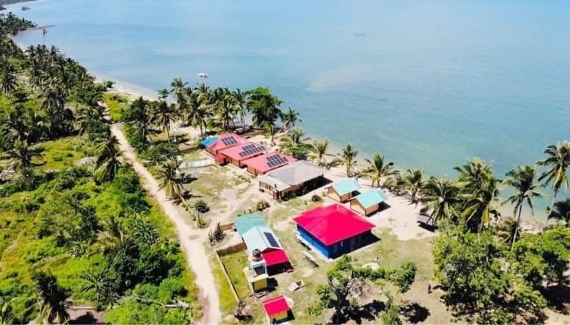 Mecaja Beach House Roxas  Exterior photo